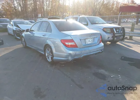 2014 Mercedes-Benz C 250 Sport from USA, damaged, VIN WDDGF4HB0EG215781